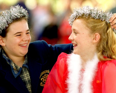 December 13, 2000. Nikki Webster with Adelaide choir girl from Loreto College, Louise Fraser (10yrs). Nikki performed during her quick stop at Adelaide on her way across Australia from Perth to Sydney.
Keywords: christmas 2000