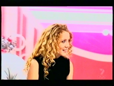 girltv027.jpg