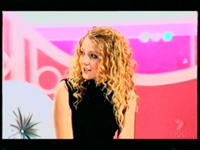girltv053.jpg