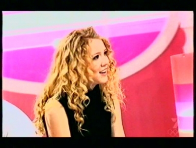 girltv070.jpg